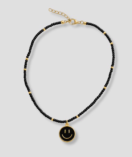 Zwarte kralenketting met gouden smiley hanger - Happy Smiles collectie Pep Schep
