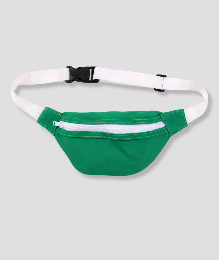 Groene stoffen heuptas fanny pack met witte band en witte rits